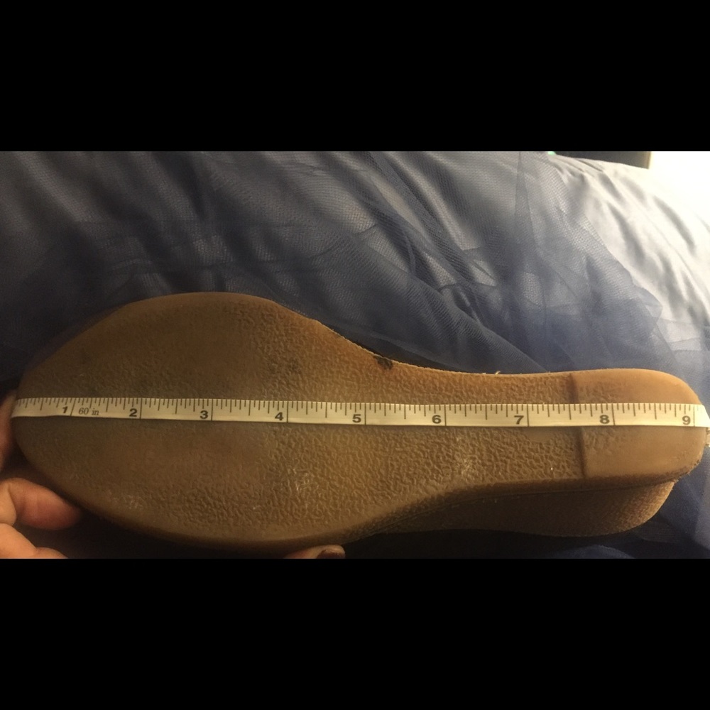 J.CREW From ITALY Suede Leather Booties 7 GUC - Picture 8 of 8